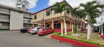 instalaciones de la Universidad